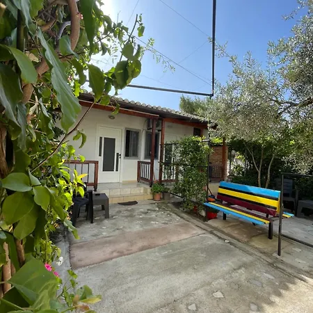 D,I,A'S Rooms Vlore Exterior photo