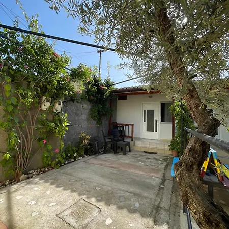 D,I,A'S Rooms Vlore Exterior photo